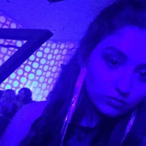 Meet your Posher, Tamara